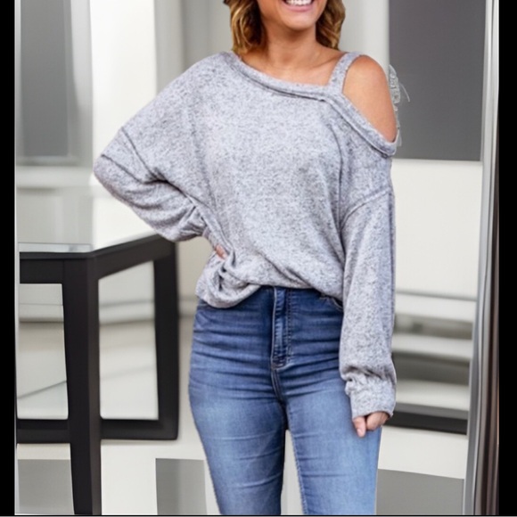 Soft Pullover Loose Dew Shoulder W/Strap Long Sleeve Warm Soft Fabric Shirt - Picture 5 of 7